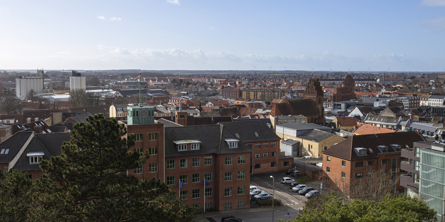 Næstved Rådhus samt udsigt over byen